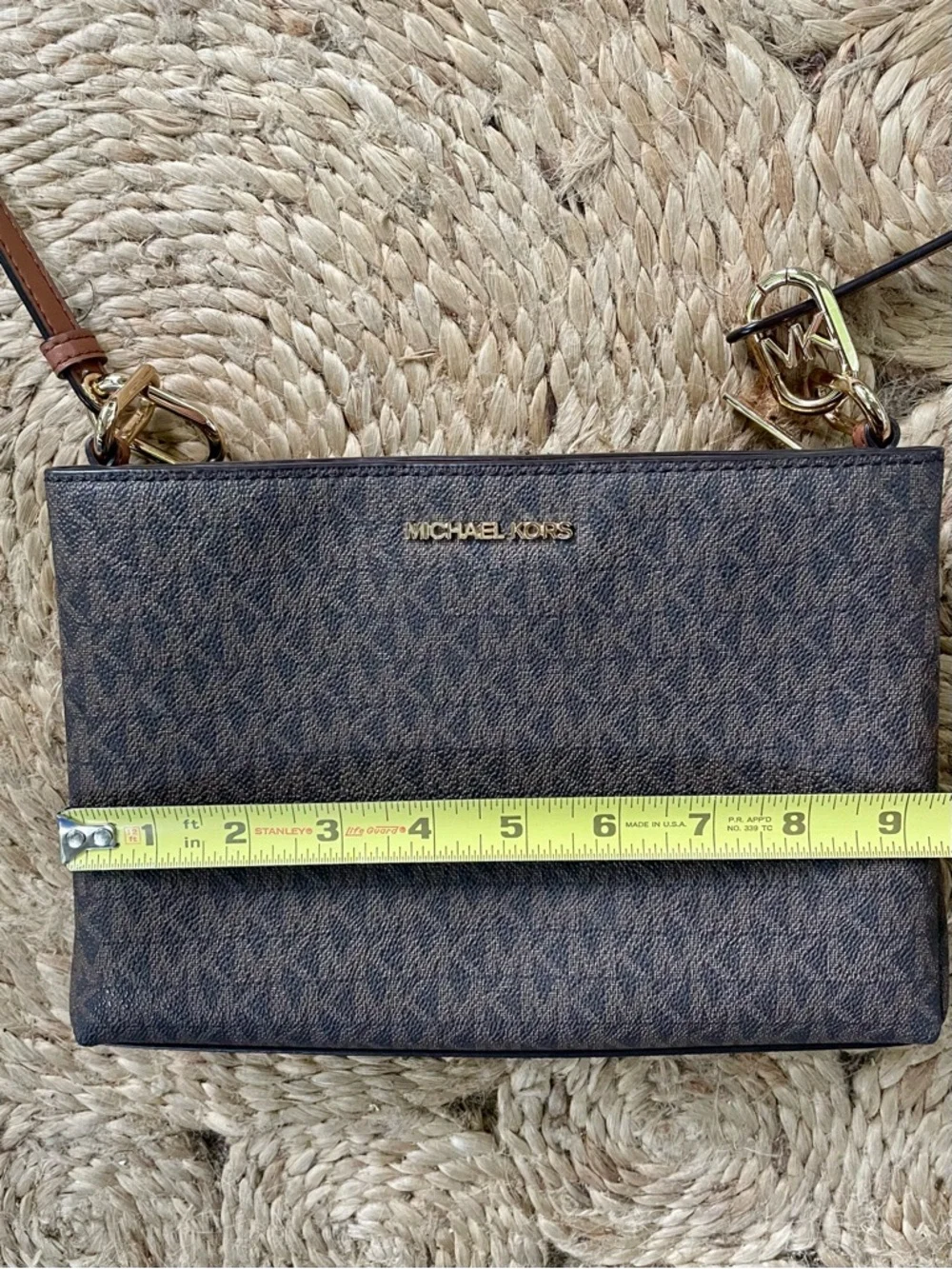MICHAEL KORS TRISHA TRIPLE COMPARTMENT CROSSBODY MEDIUM MESSENGER BAG BROWN LOGO